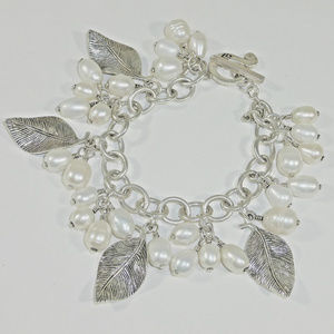 Silpada Jewelry - Silpada Pearl Leaf Cha Cha Bracelet B1631 Silpada Jewelry - Silpada Pearl Leaf Cha Cha Bracelet B1631